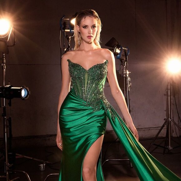 New Sheath Soft Satin Evening Long Gown w/ Sweetheart Neck & Lace Up Back CD722 - Picture 1 of 9